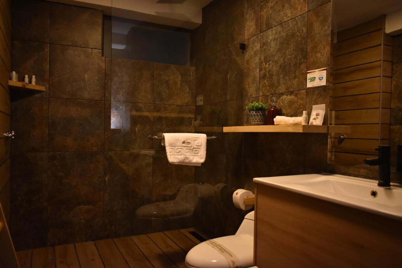 Hotel Vaway Cuenca Esterno foto